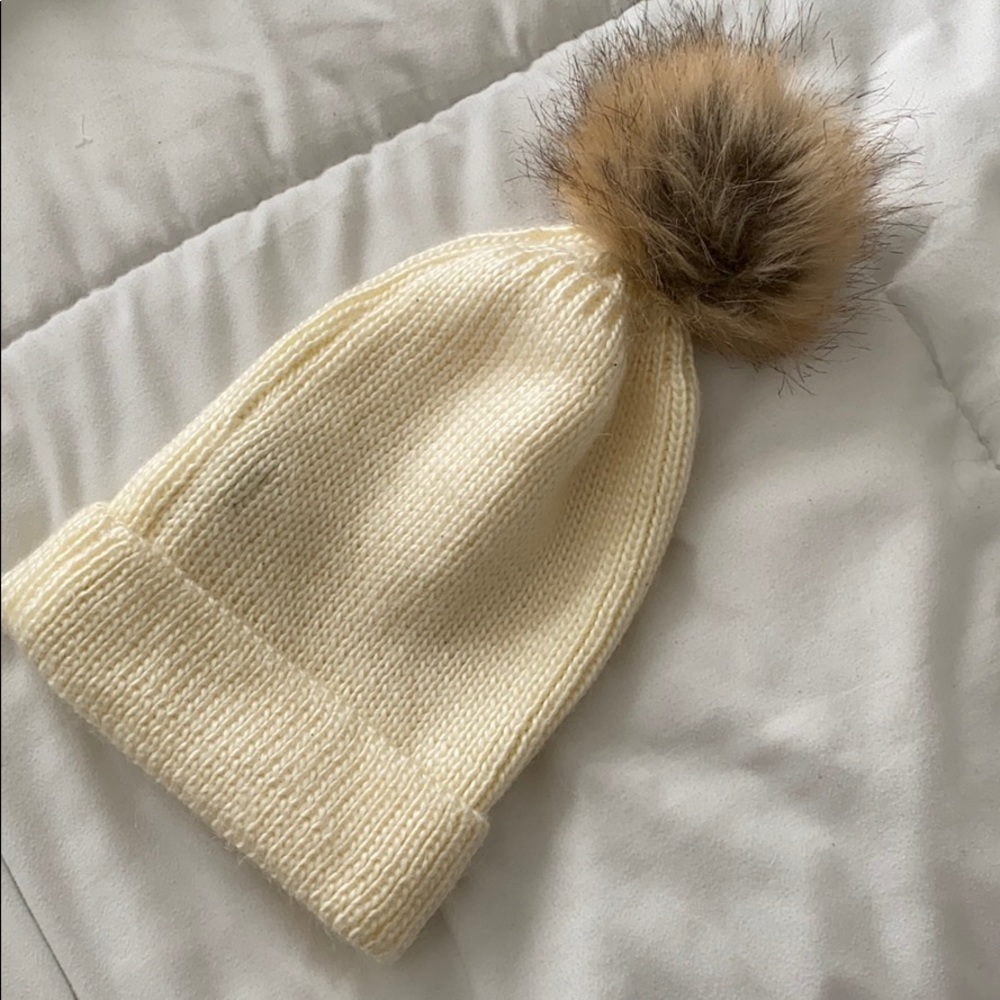 Off white beanie with Pom Pom